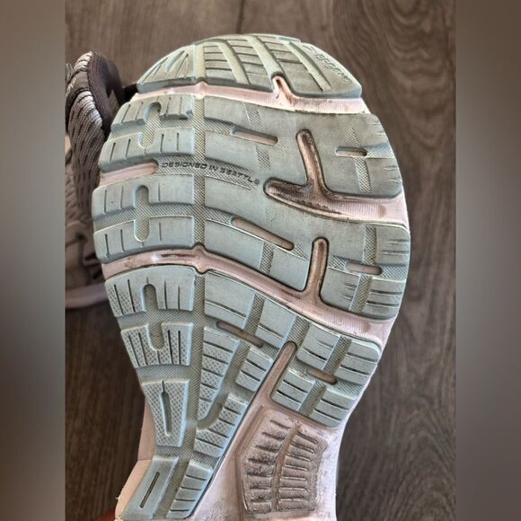 Brooks Gray Running Shoes - Picture 5 of 10